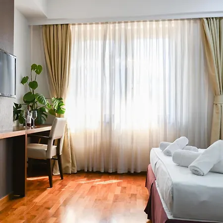 Hotel City5 & By Lsa - Free Parking Skopje