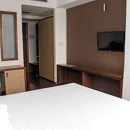 City5 & By Lsa 3* Skopje