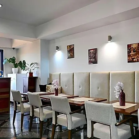 City5 & By Lsa 3*