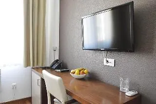 Hotel City5 & By Lsa - Free Parking 3*