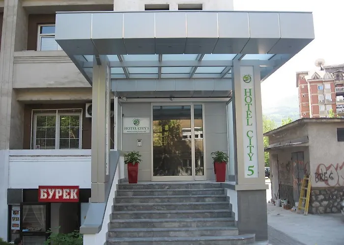 Hotel City5 & By Lsa